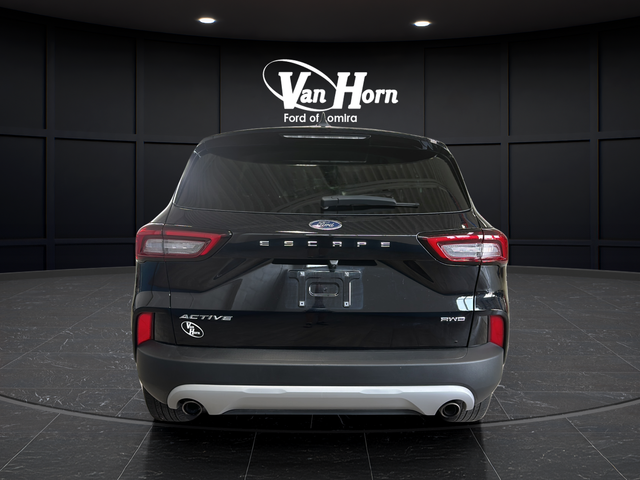 Used 2024 Agate Black Metallic Ford Active image 6