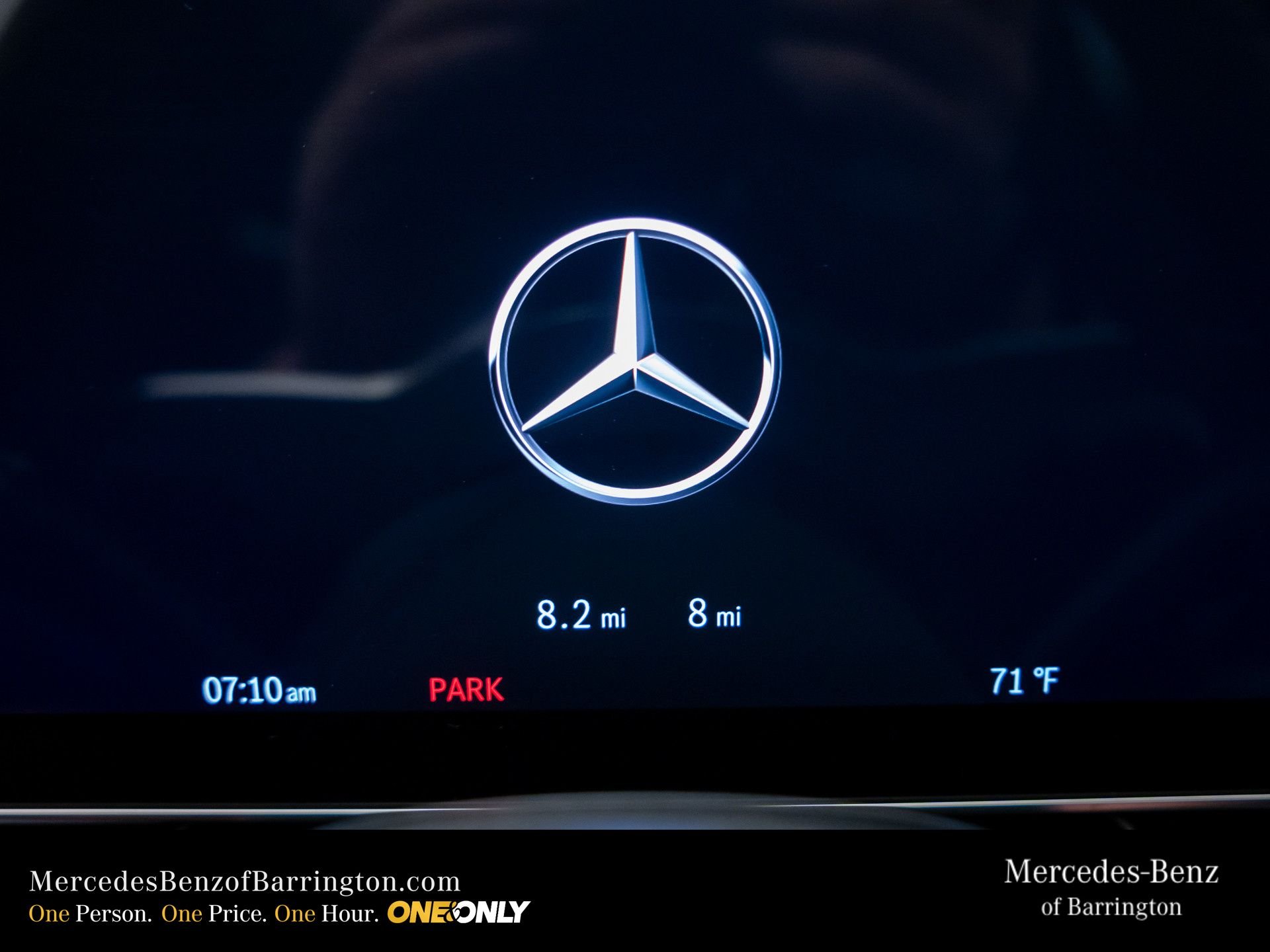 New 2026 Black Mercedes-Benz GLC 300 image 23