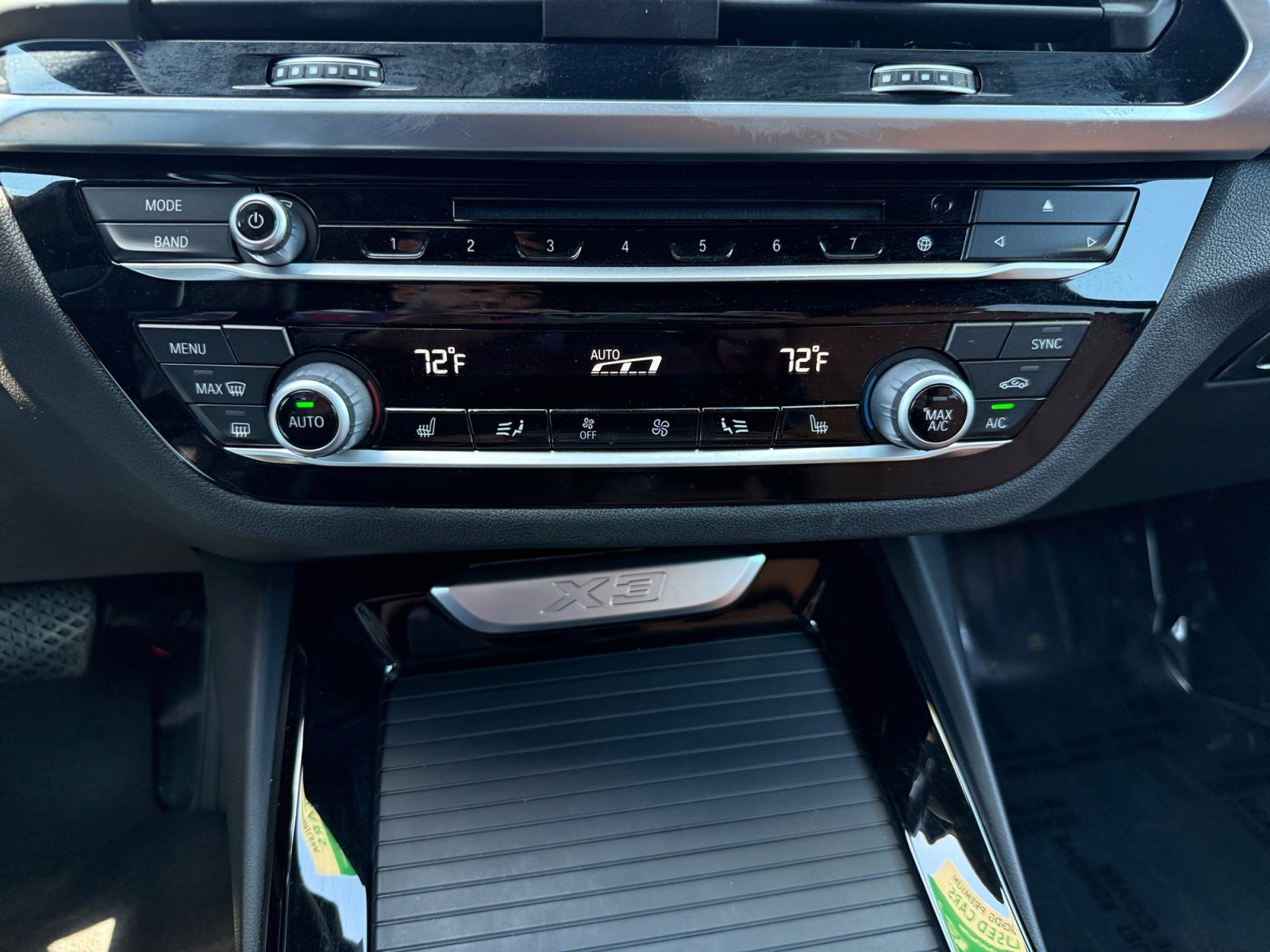 Used 2019 Phytonic Blue Metallic BMW xDrive30i image 13