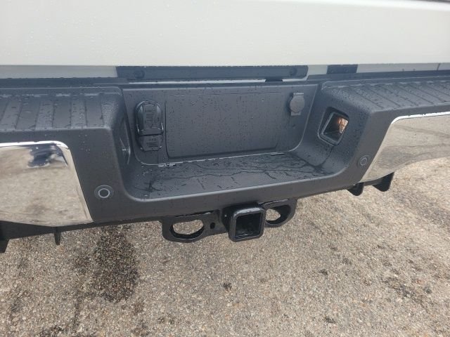 New 2026 White Ford King Ranch image 33