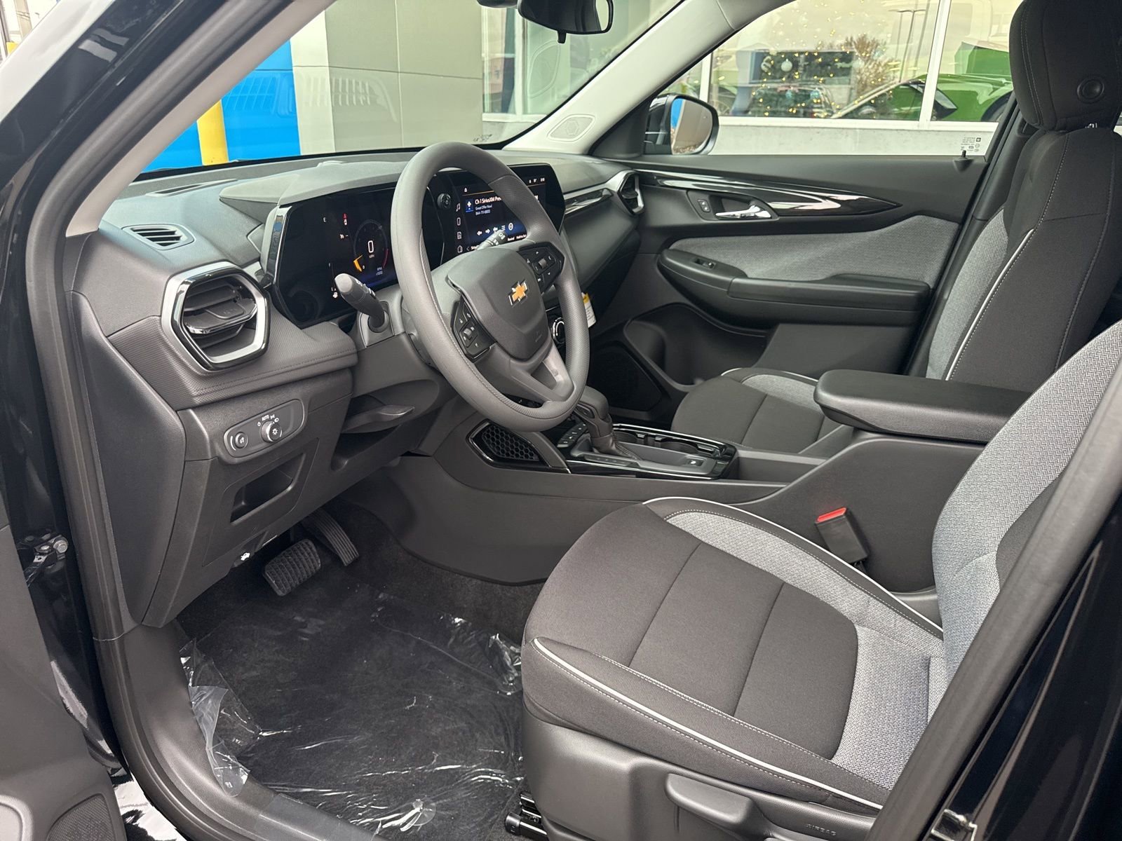 New 2026 Mosaic Black Metallic Chevrolet LT image 14