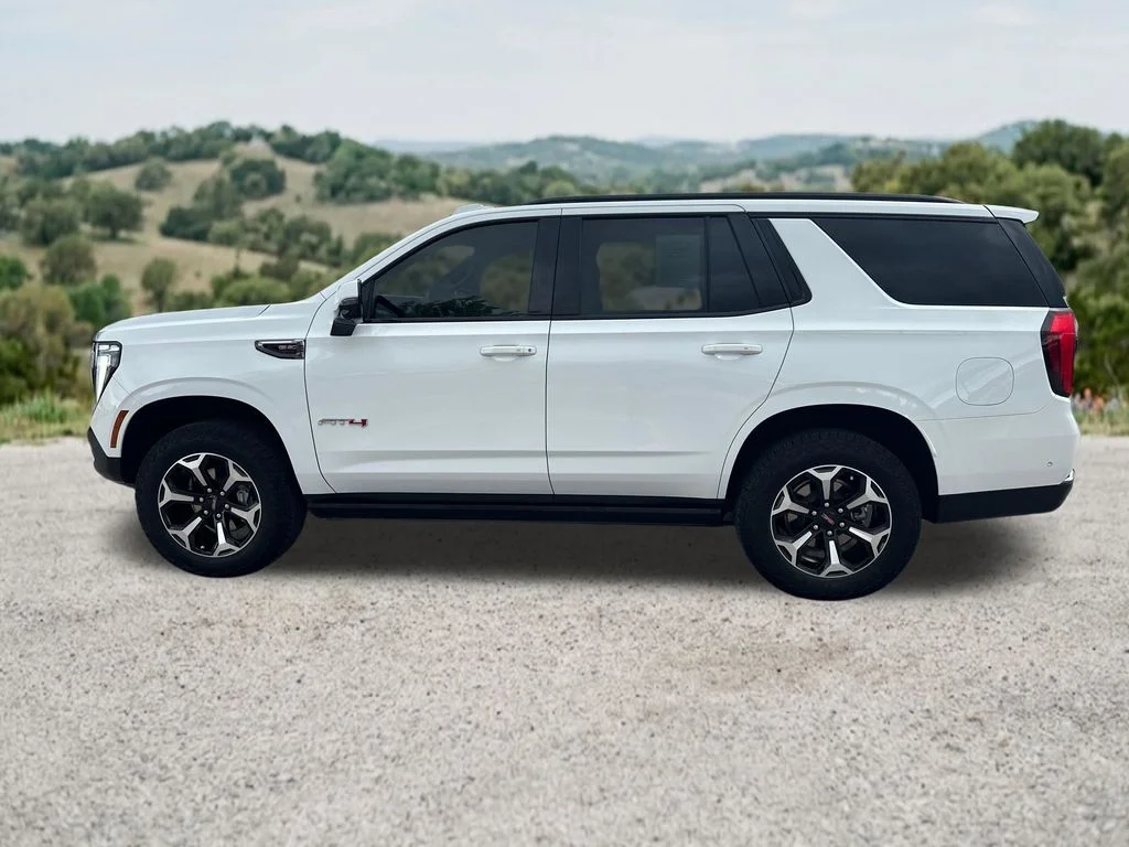 Used 2025 White GMC AT4 image 5