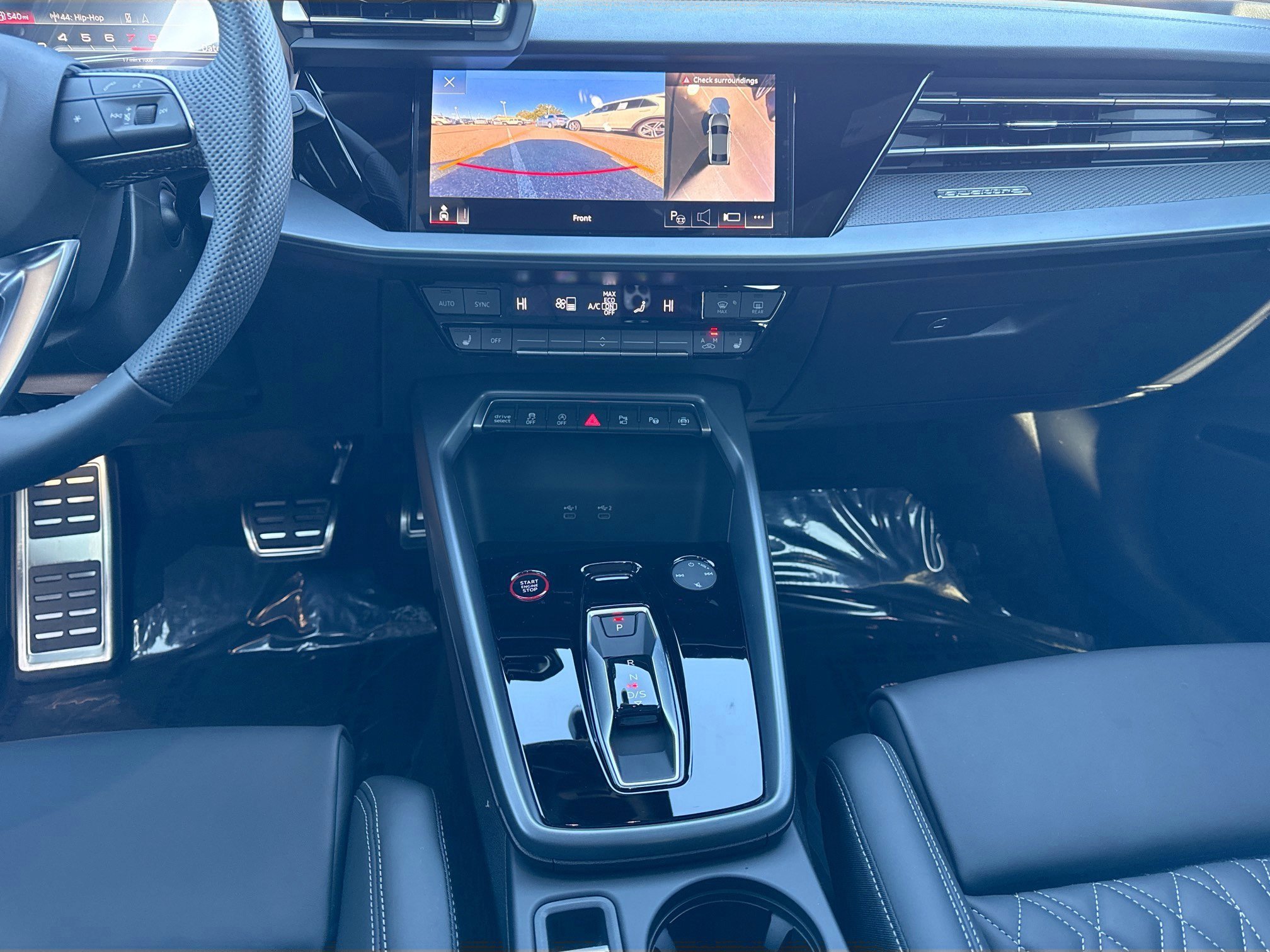 New 2026 Daytona Gray Pearl Effect Audi  image 17