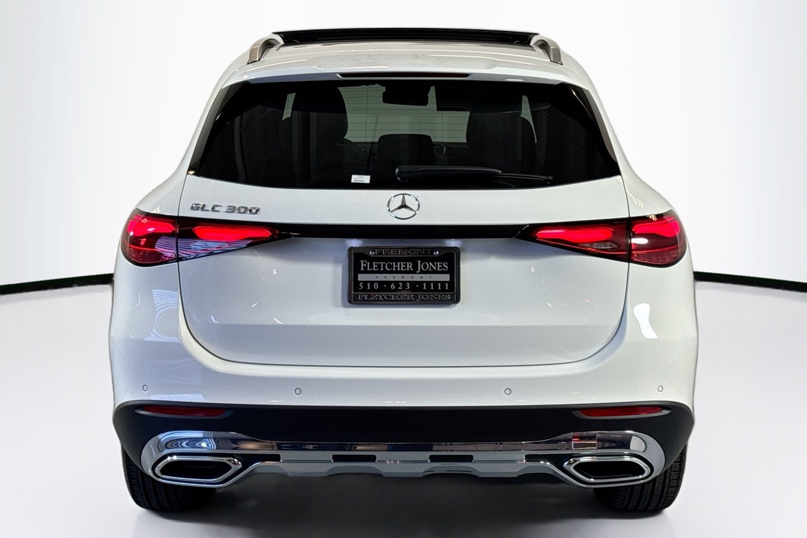 New 2026 Polar White Mercedes-Benz GLC 300 image 6