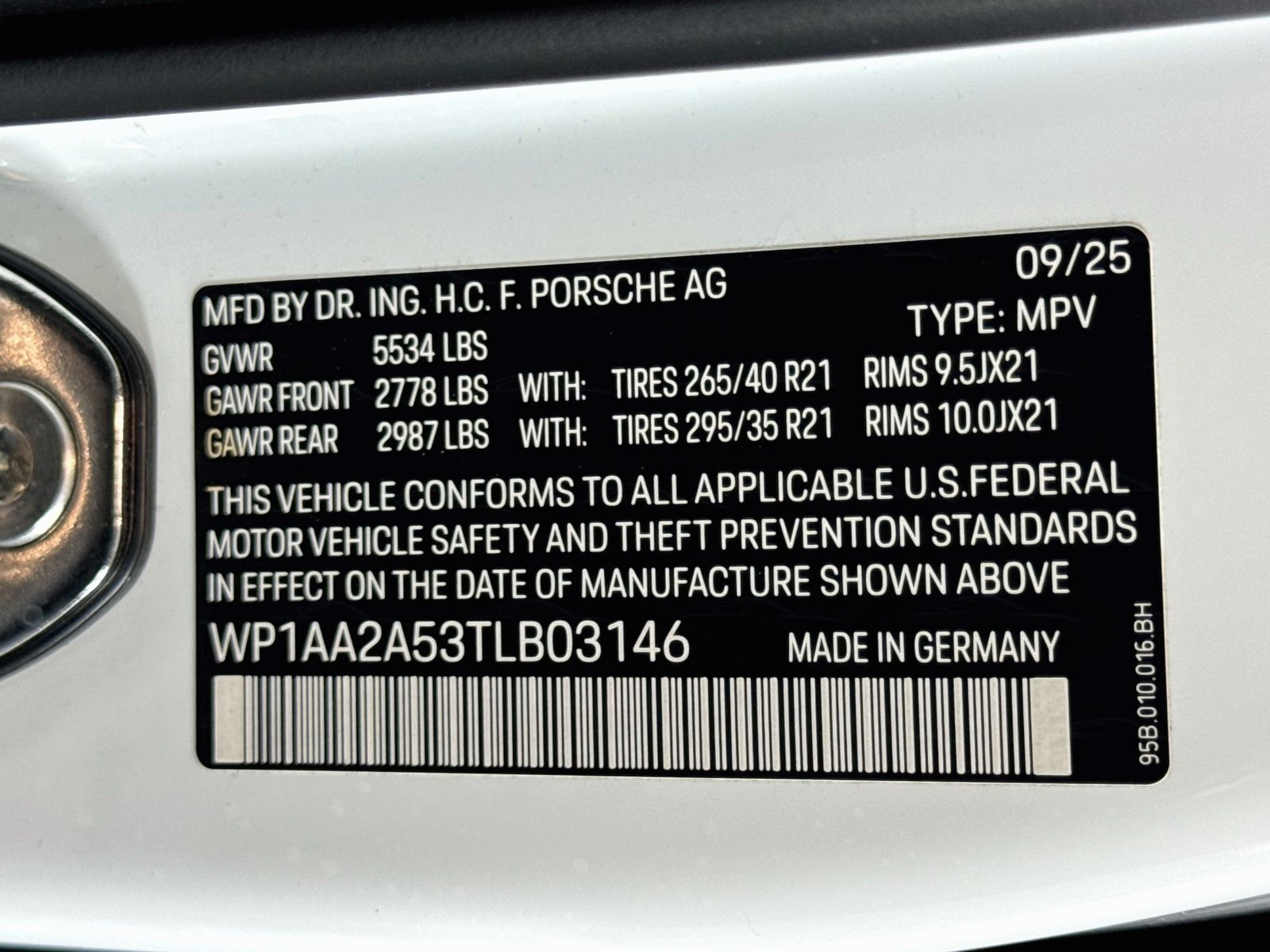 Used 2026 White Porsche  image 27