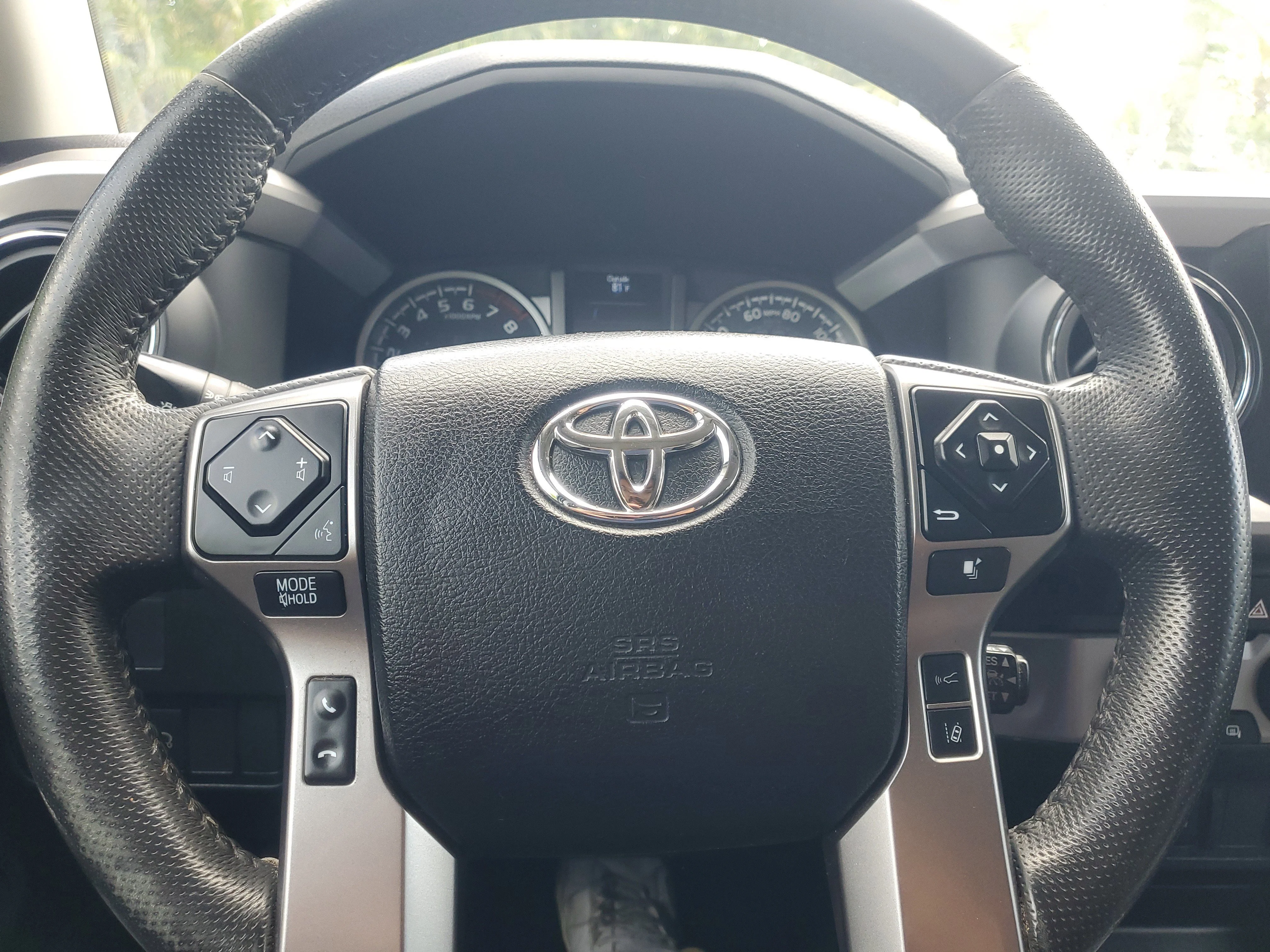 Used 2022 Celestial Silver Metallic Toyota SR5 image 18