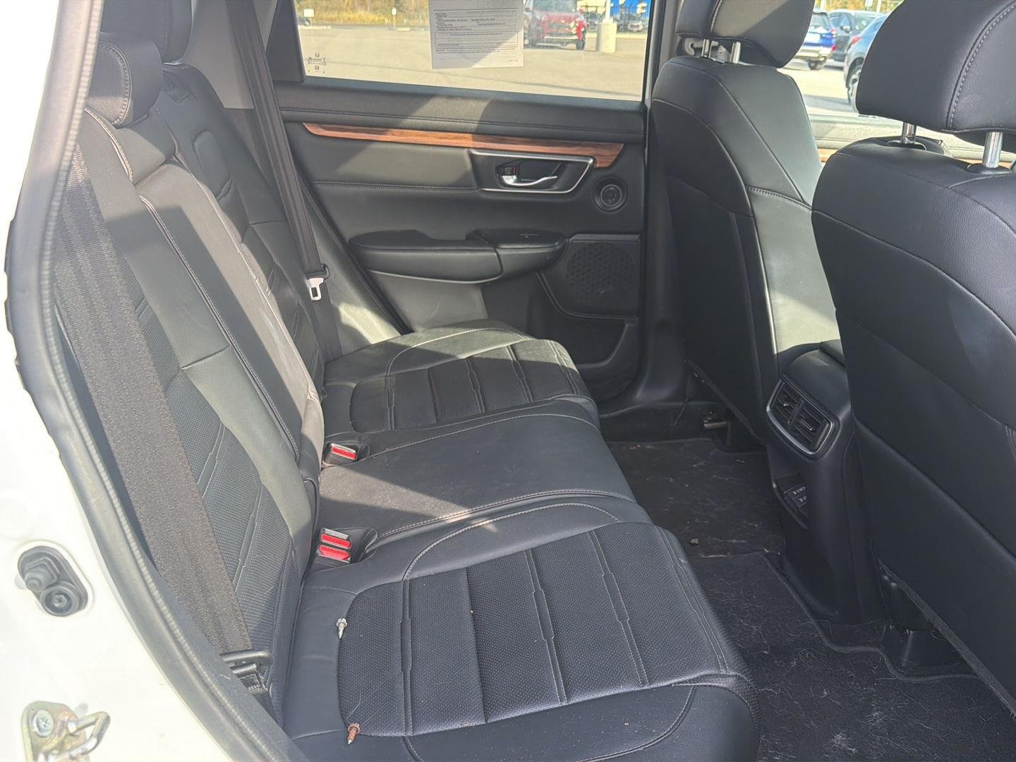 Used 2018 Crystal Black Pearl Honda Touring image 20
