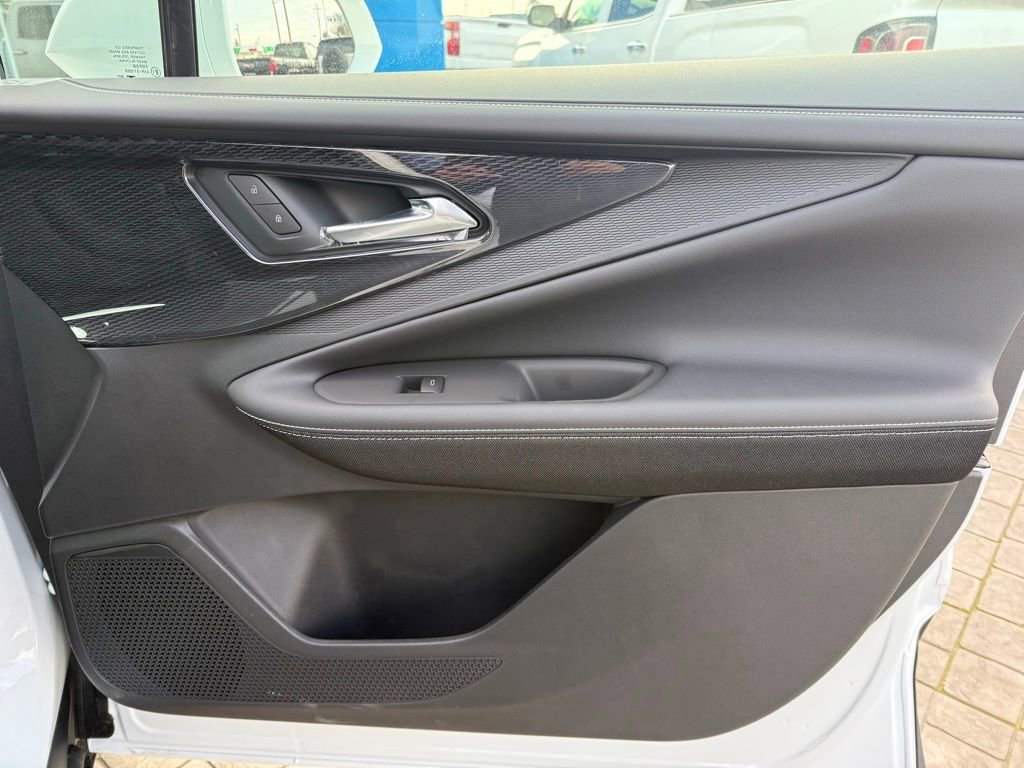 New 2026 Summit White Chevrolet LT image 13