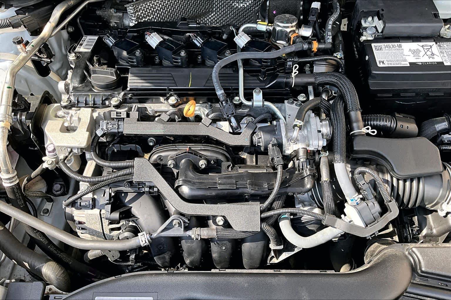 Used 2025 Ice Cap Toyota LE image 32