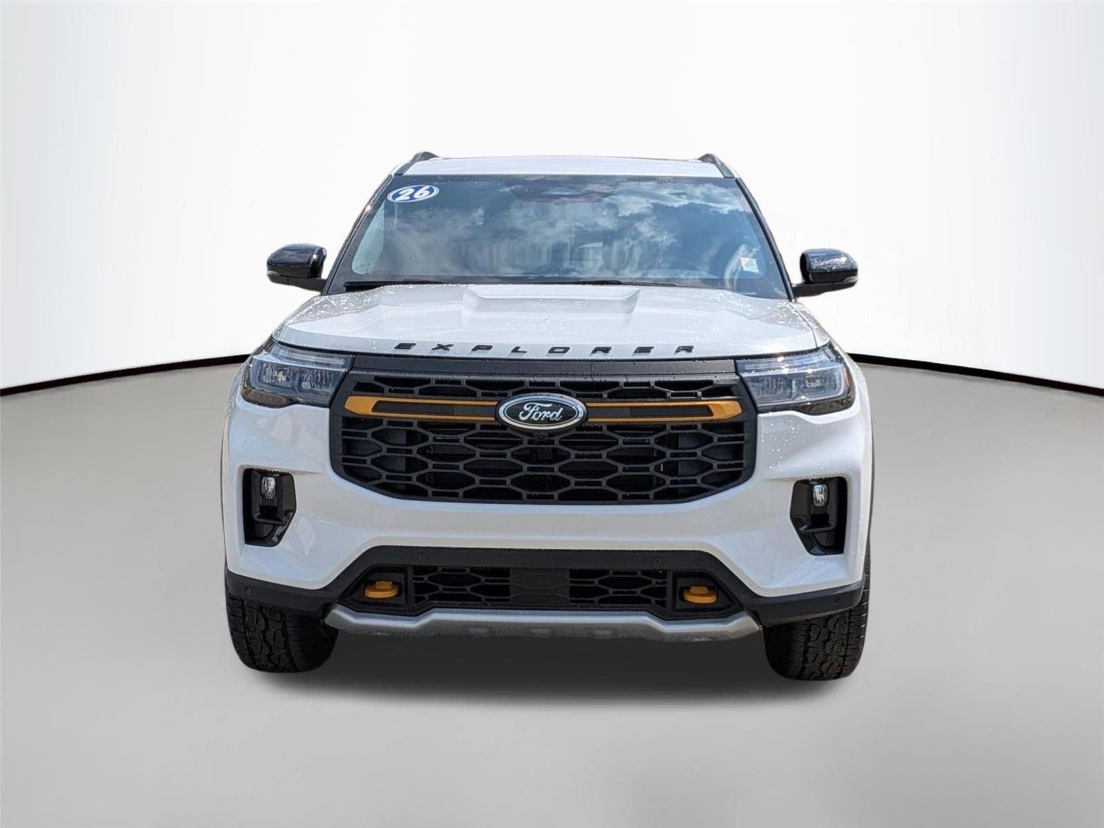 New 2026 Star White Metallic Tri-Coat Ford Tremor® image 8