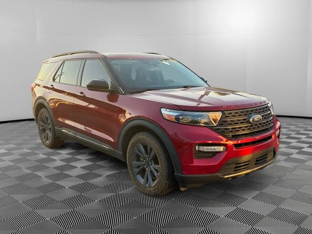 2022 Ford Explorer XLT RWD's photo