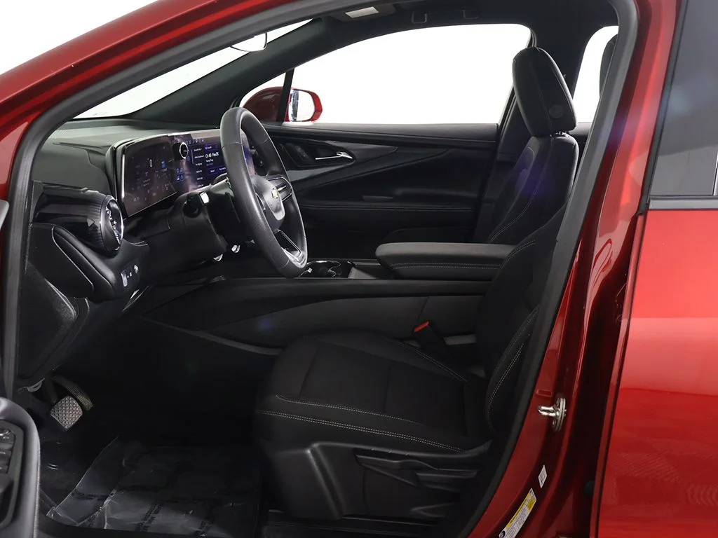 Used 2025 Red Chevrolet LT image 24