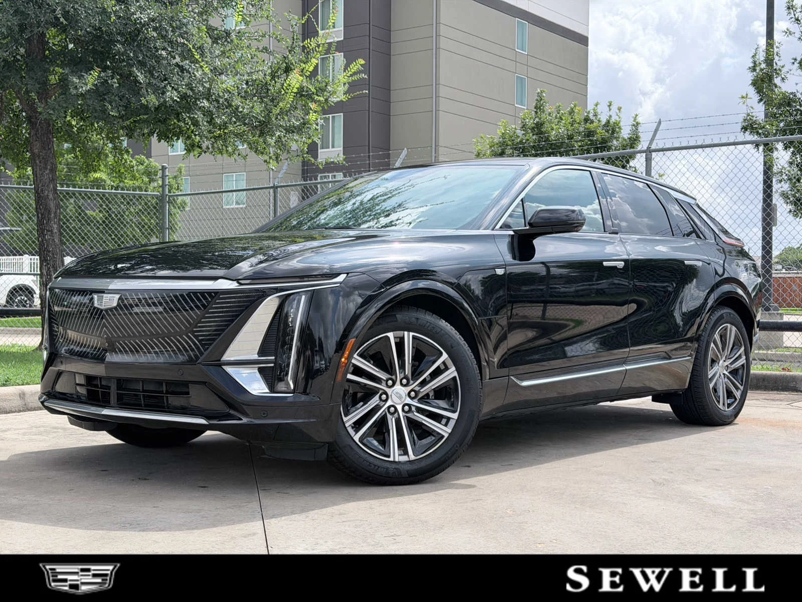 2023 Cadillac Lyriq Luxury RWD's photo