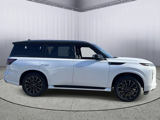 New 2026 2T RADIANT WHIT INFINITI Autograph 4WD image 6