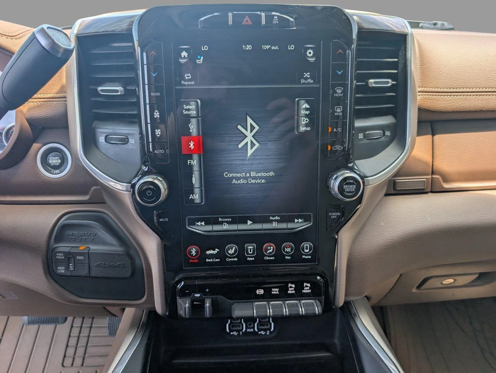 Used 2020 Patriot Blue Pearlcoat Ram Laramie image 19