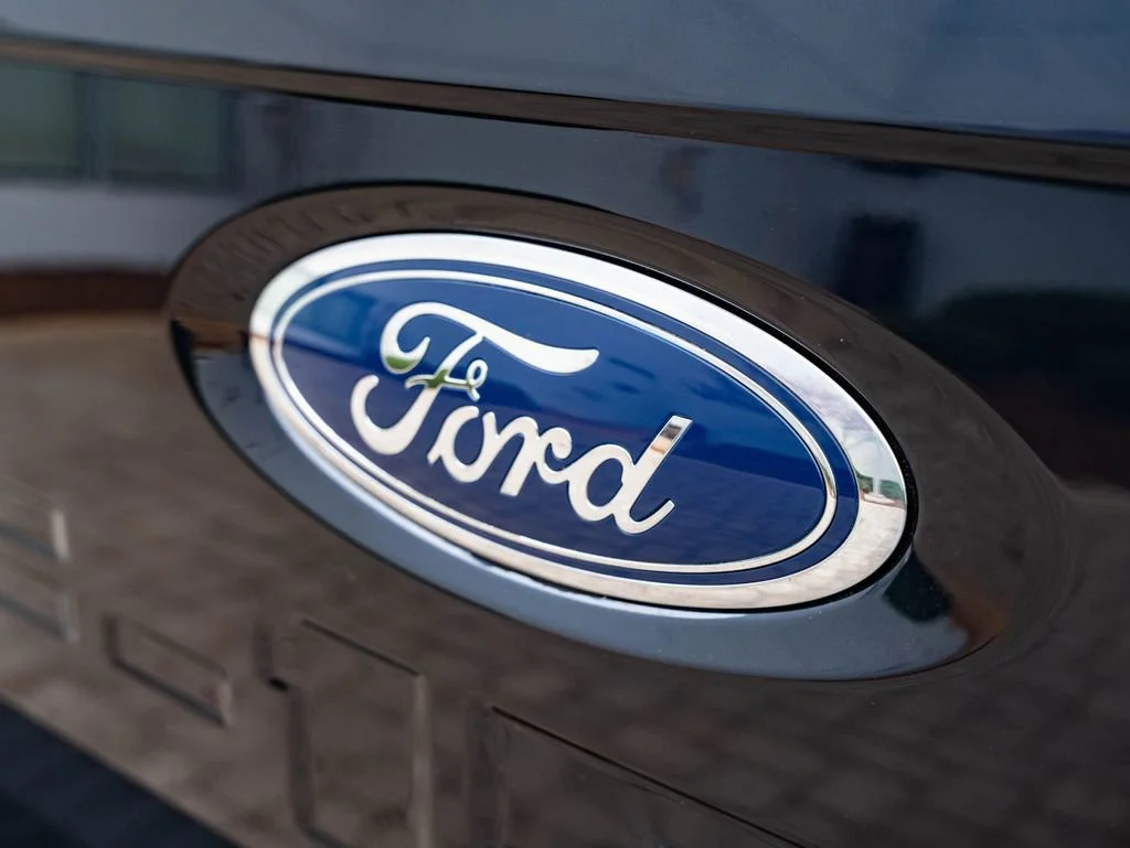 Used 2023 Antimatter Blue Metallic Ford XLT image 18