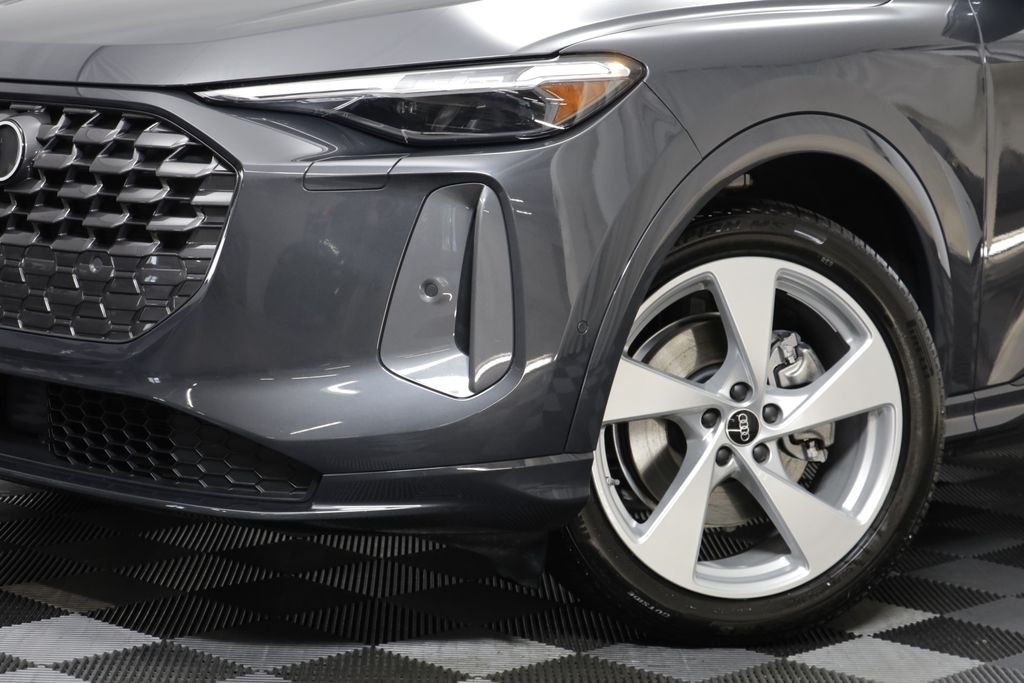 Used 2025 Gray Audi 2.0T Prestige image 3