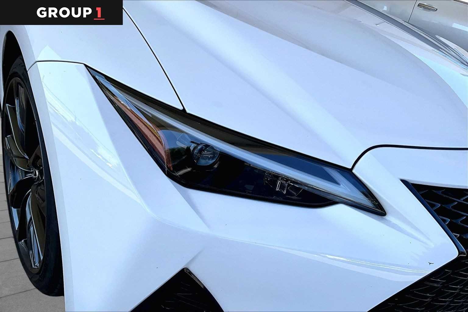 Certified Used 2025 ULTRA WHITE Lexus F SPORT Design image 26