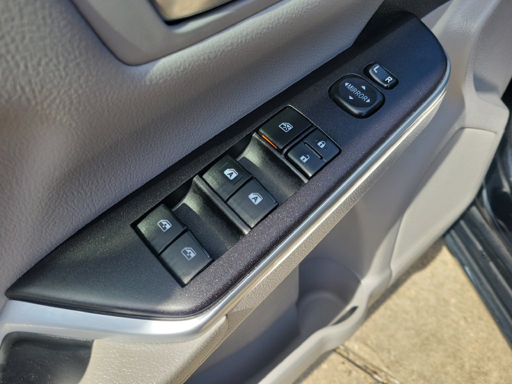 Used 2017 Black Toyota SE image 13