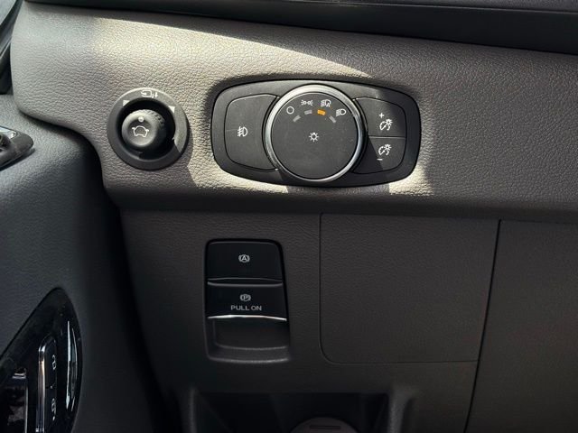 New 2026 White Ford Explorer Trail Boss image 37