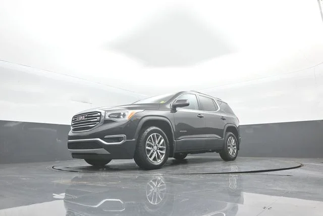 Used 2019 Iridium Metallic GMC SLE-2 image 36