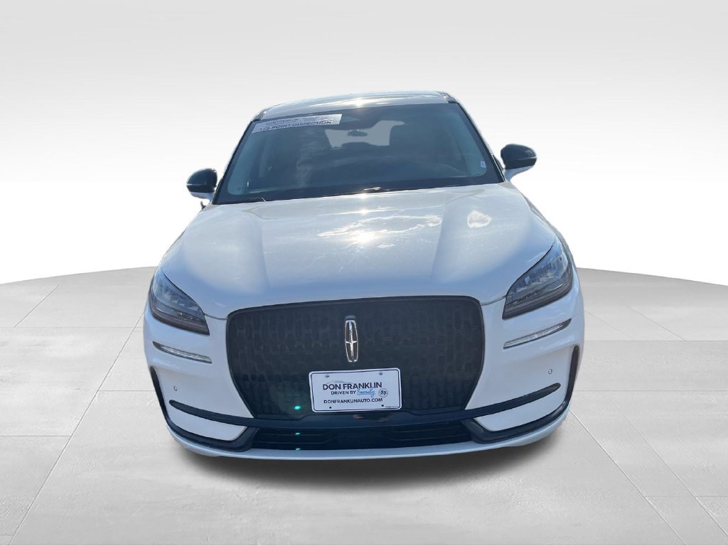 Used 2024 White Lincoln Premiere image 8