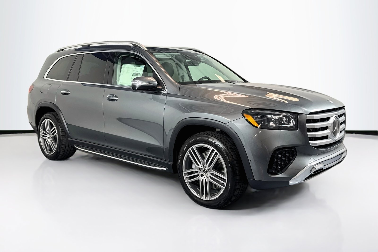 New 2026 Selenite Grey Metallic Mercedes-Benz GLS 450 image 3