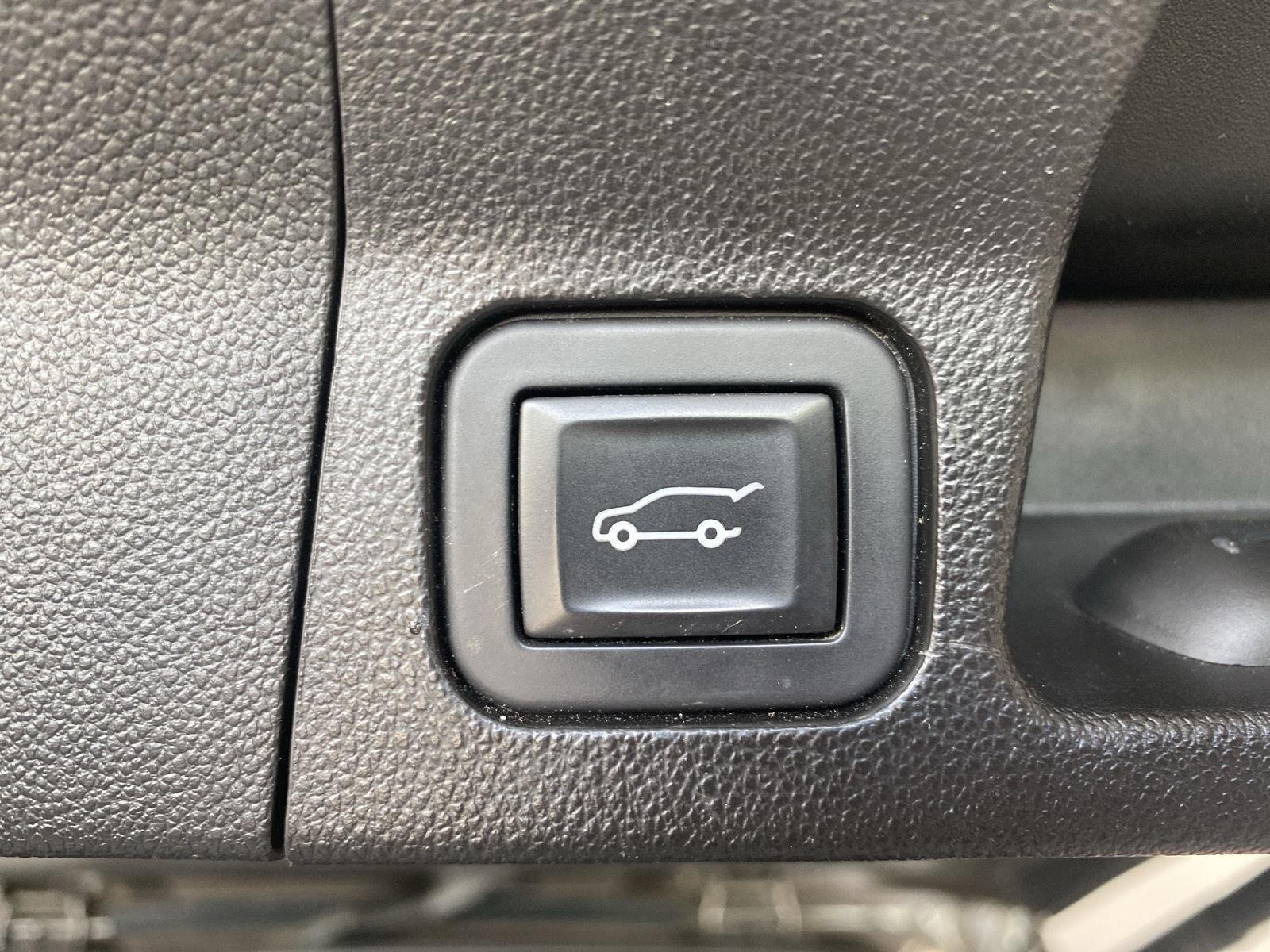 Used 2019 Smokey Quartz Metallic GMC SLT image 8