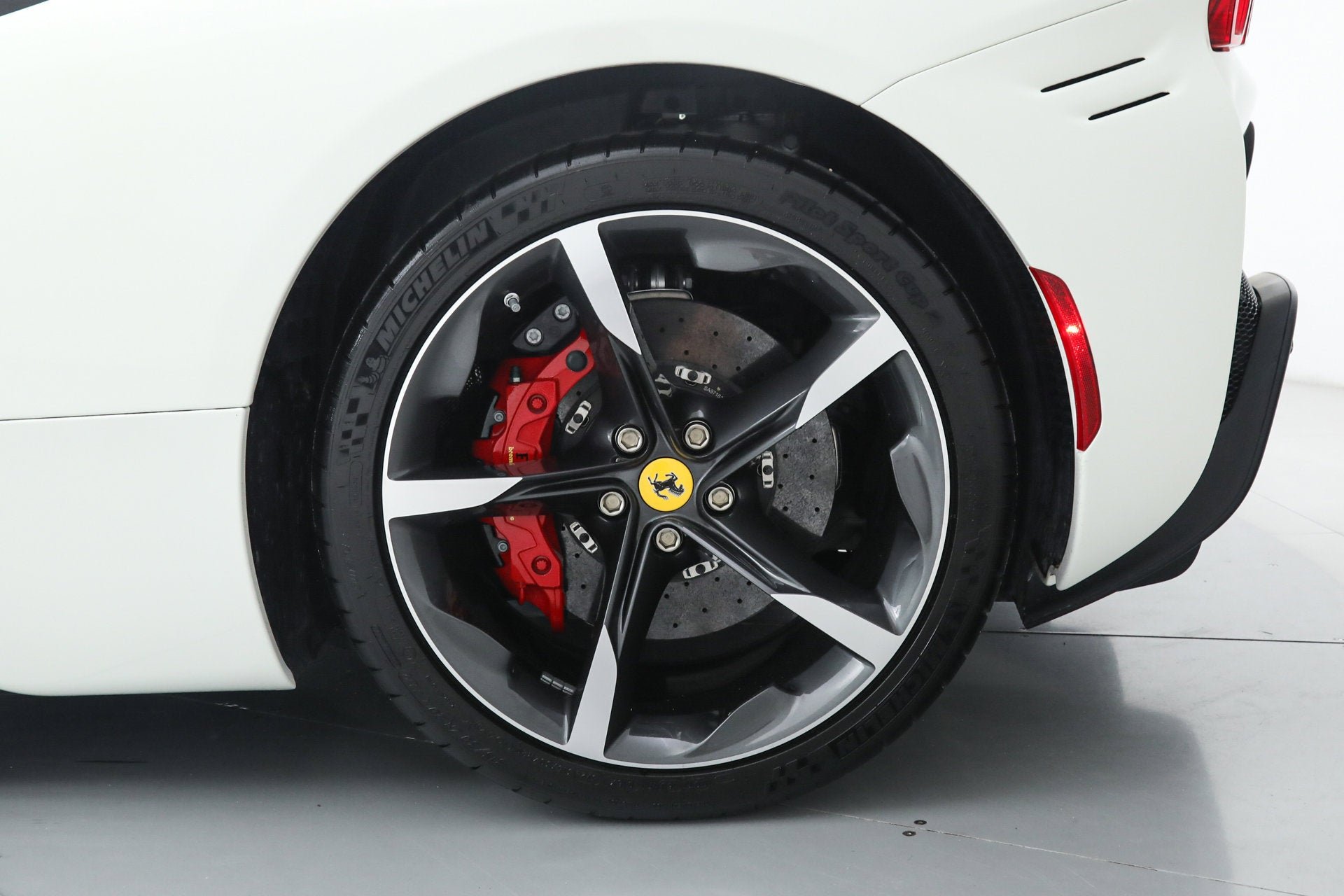 Certified Used 2025 Bianco Avus Ferrari  image 45