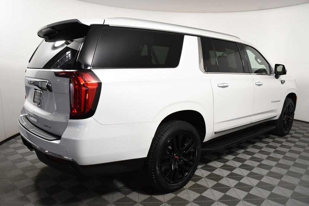 Used 2022 White Frost Tricoat GMC SLT image 7