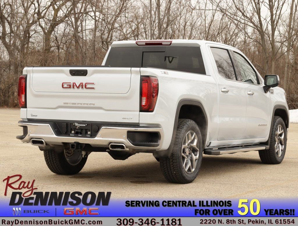 New 2026 Glacier White Tricoat GMC SLT image 7