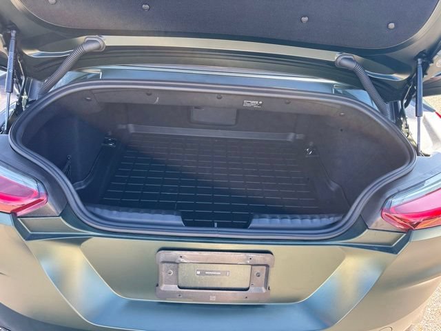 Used 2025 Frozen Deep Green Metallic BMW M40i image 9