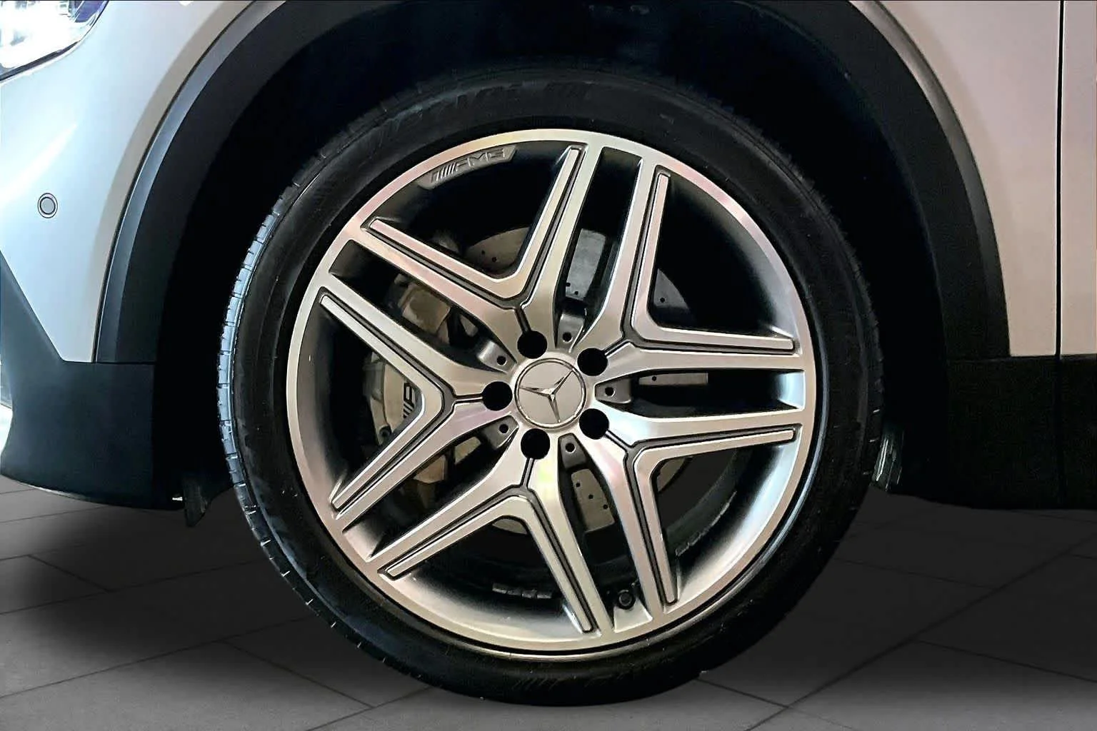 Certified Used 2022 Iridium Silver Metallic Mercedes-Benz AMG® GLB 35 image 11