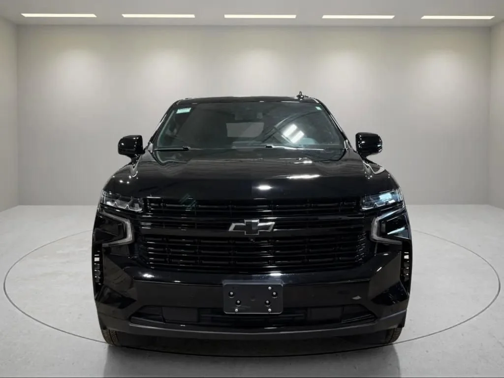 2024 Chevrolet Suburban RST - Photo 6