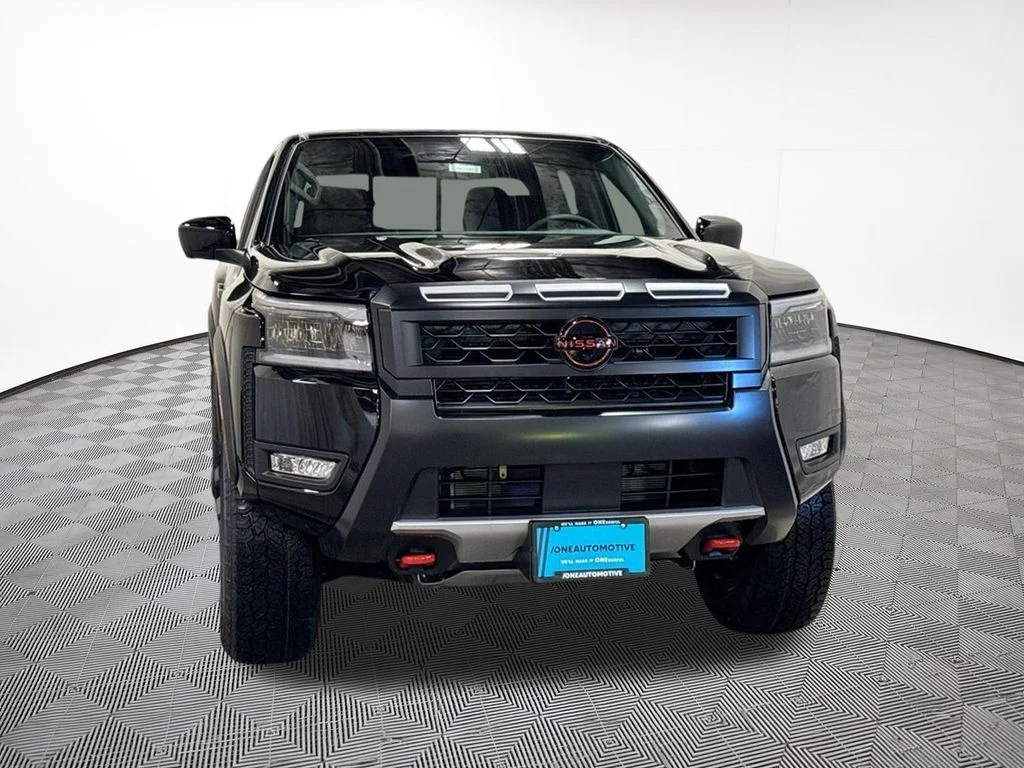 2026 Nissan Frontier PRO-4X - Photo 3