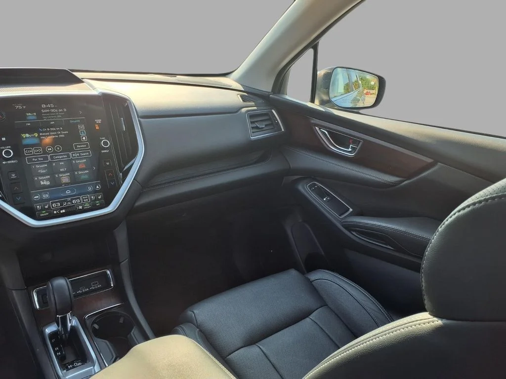 Used 2023 Silver Subaru Touring image 13