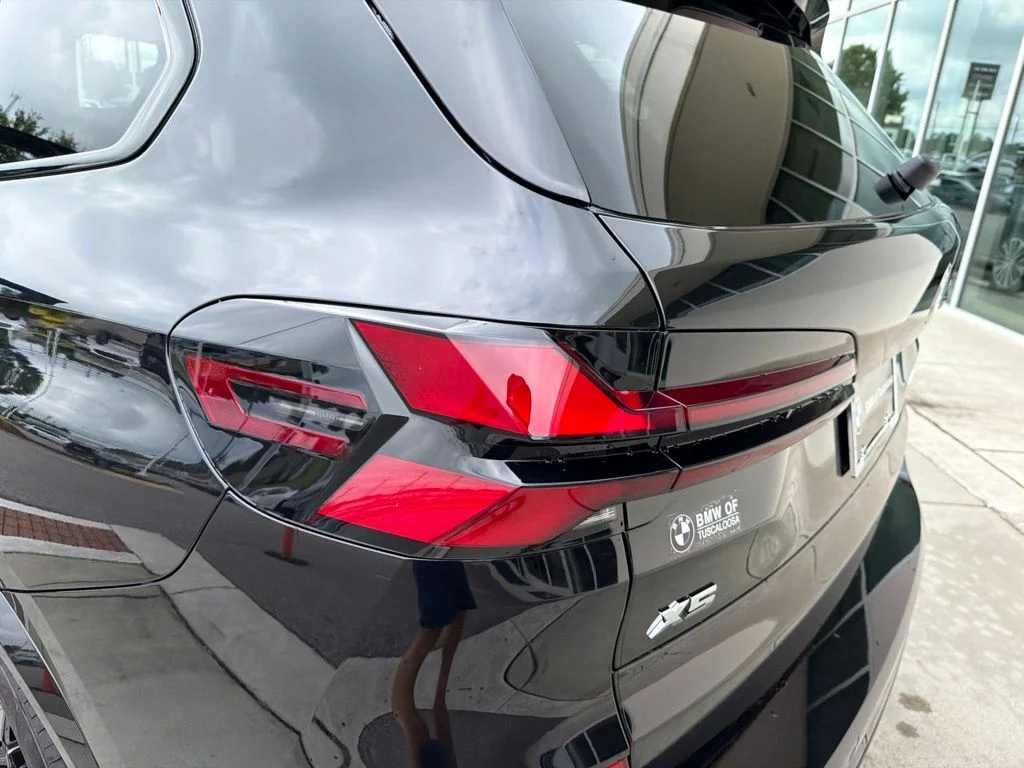 New 2026 Black Sapphire Metallic BMW M60i image 14