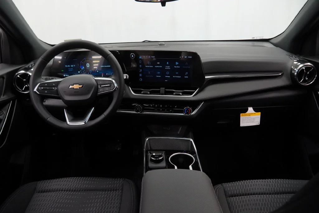 New 2027 Summit White Chevrolet LT image 8