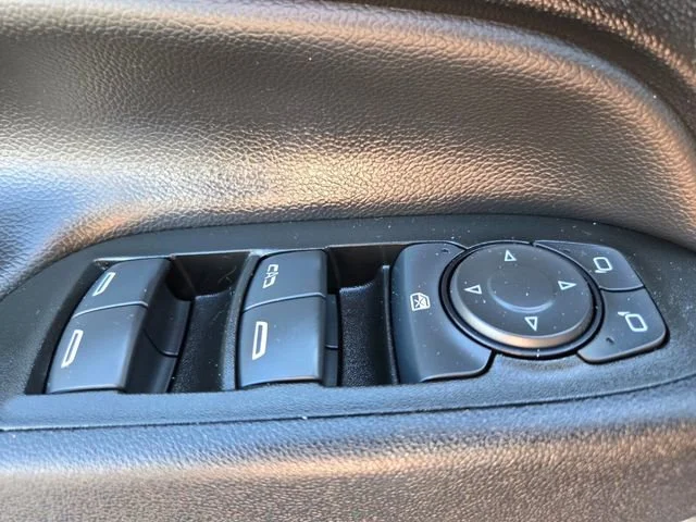Used 2022 Silver Ice Metallic Chevrolet LT image 36