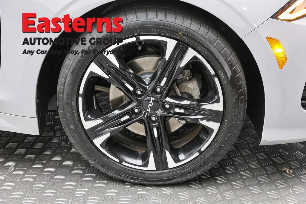 Used 2022 Gray Kia GT-Line image 32