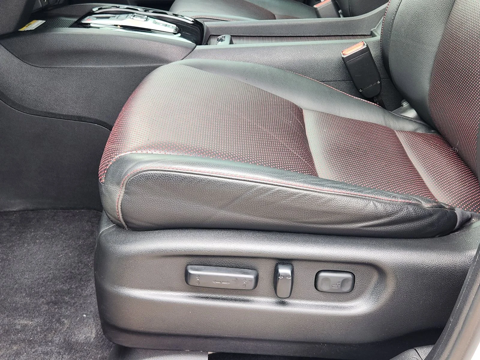 Used 2023 White Honda Black Edition image 23
