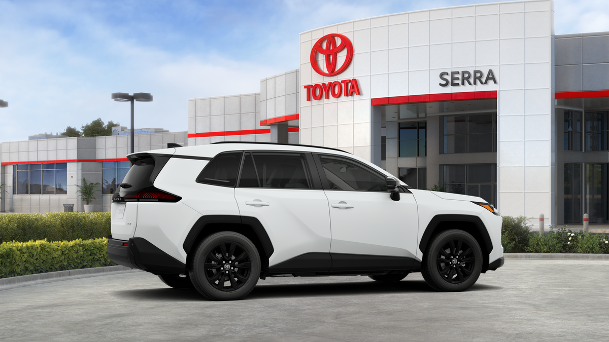 New 2026 Ice Cap Toyota XLE Premium image 77
