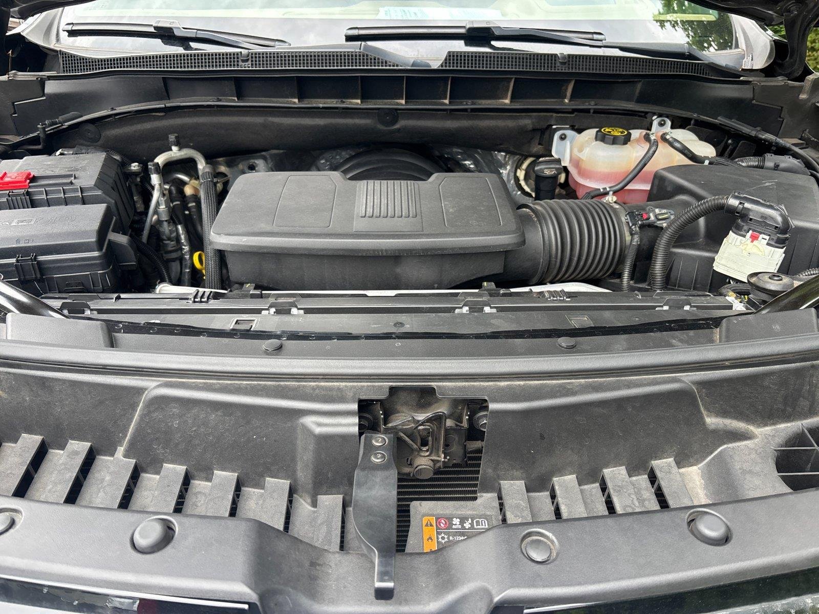 Used 2023 Black Chevrolet Premier image 9