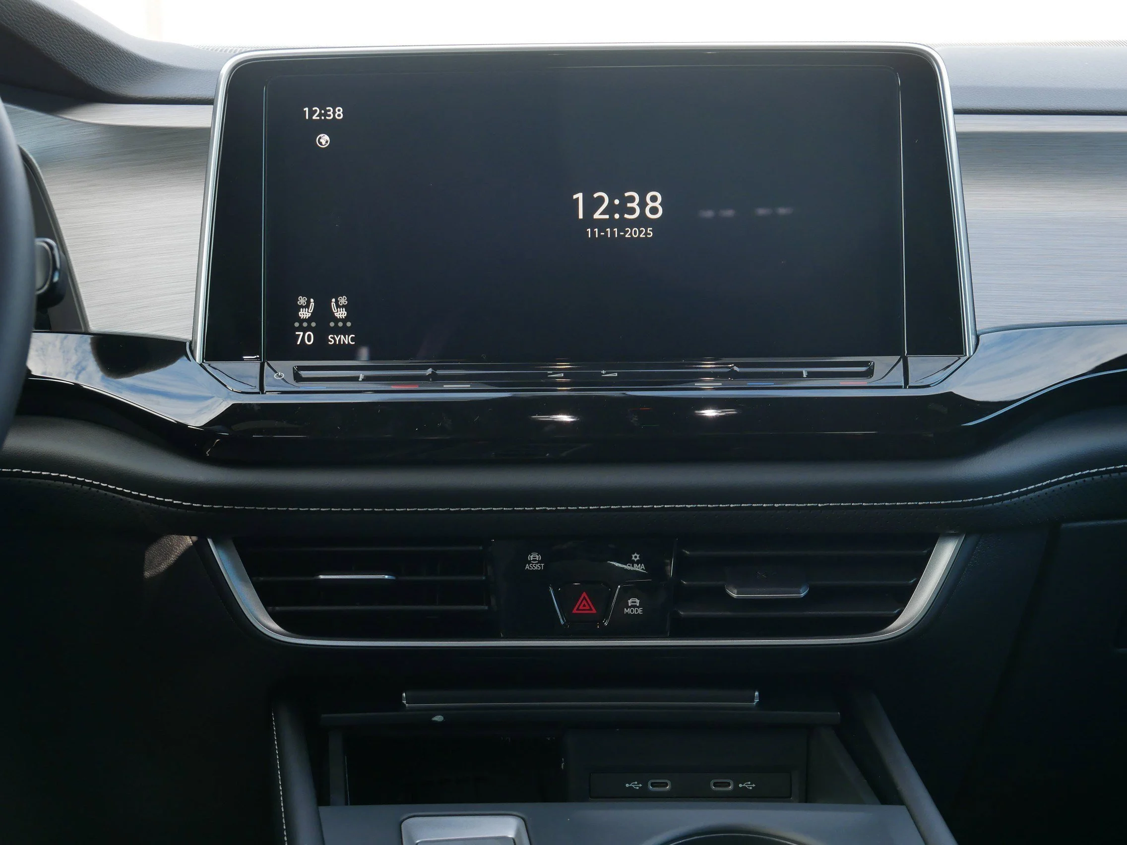 2026 Volkswagen Atlas Cross Sport SE - Photo 10