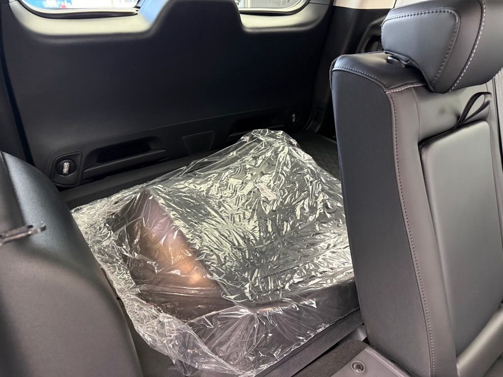 New 2026 Space White Metallic Ford Outer Banks® image 77