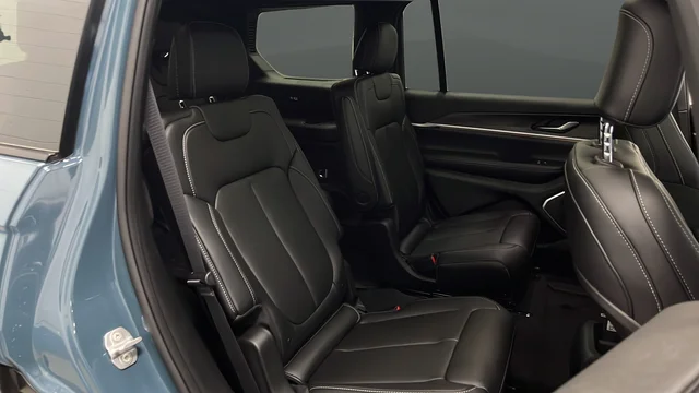 New 2026 Steel Blue Exterior Paint Jeep Limited image 24
