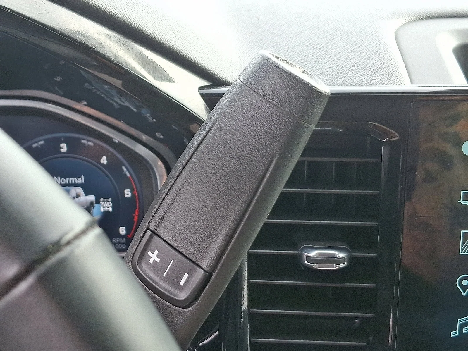 2024 Chevrolet Silverado 2500HD High Country - Photo 22