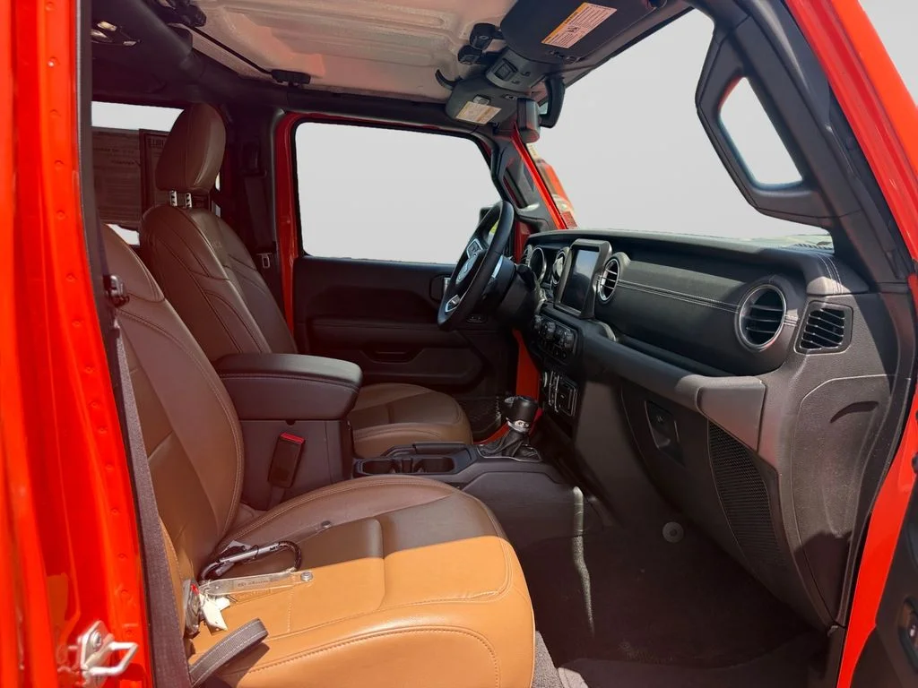 2023 Jeep Wrangler 4-Door Sahara - Photo 17