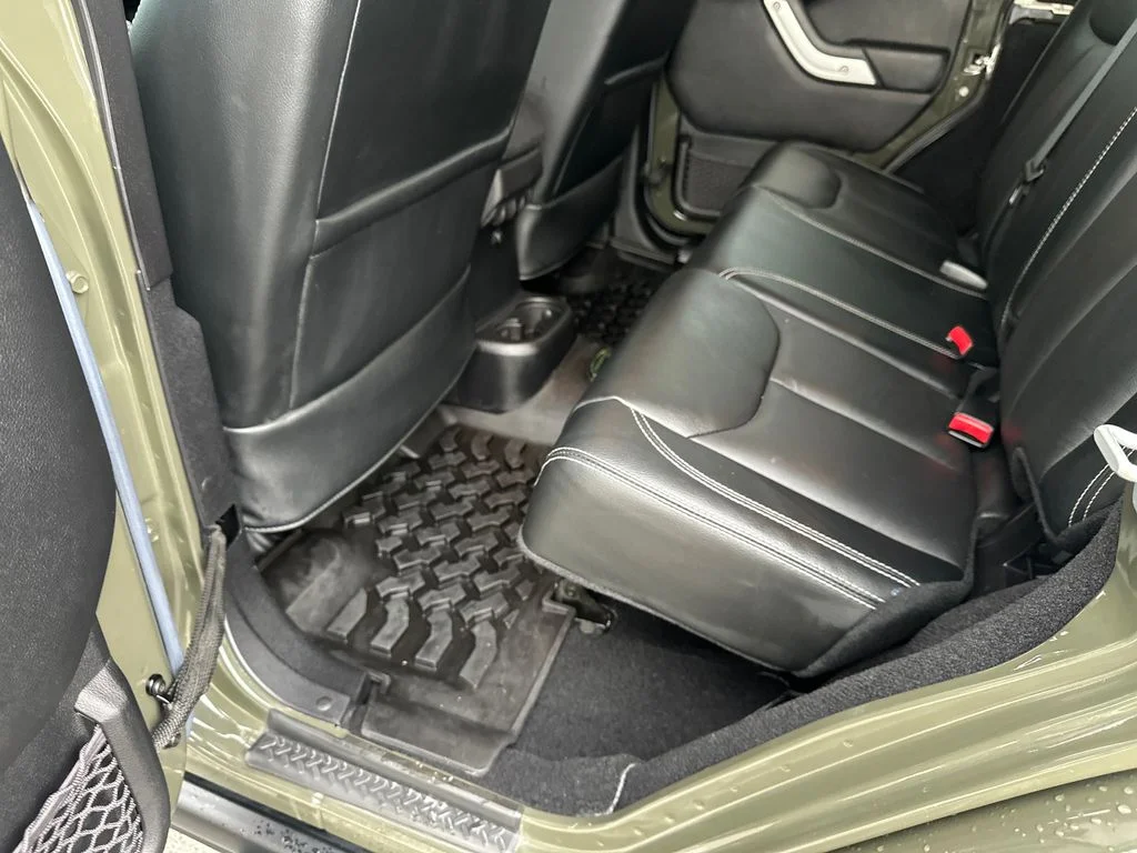 Used 2016 Green Jeep Unlimited Rubicon image 30