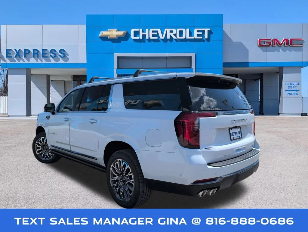 New 2026 Glacier White Tricoat GMC Denali Ultimate image 5